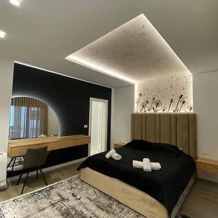 Riar Apartaments Korce Exterior foto